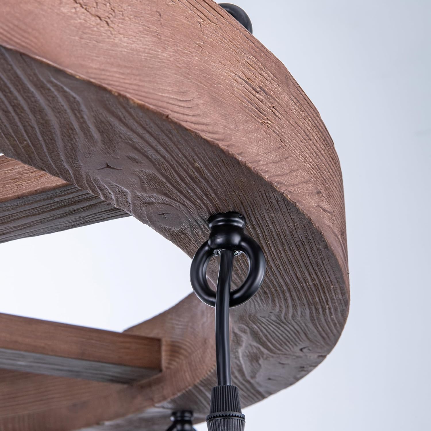 Western Wagon Wheel Chandelier with Antique Rustic Lanterns, Farmhouse Chandeliers for Dining Room