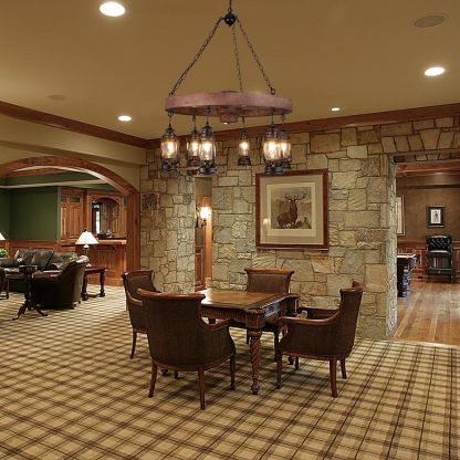 Western Wagon Wheel Chandelier with Antique Rustic Lanterns, Farmhouse Chandeliers for Dining Room