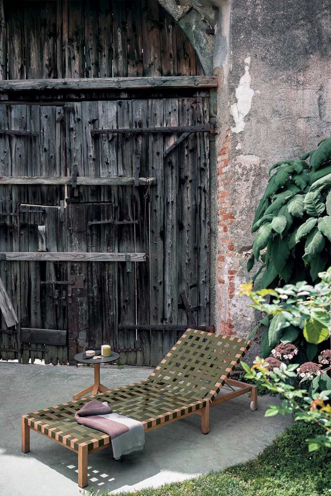 Teak Sun Lounge Chair