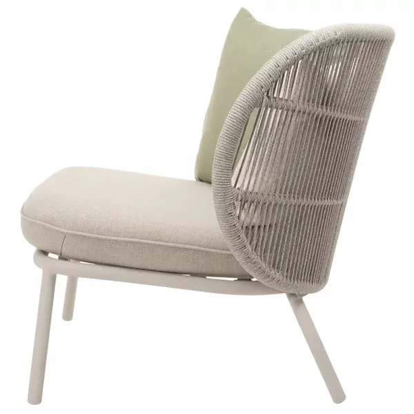 Outdoor Lounge Chair