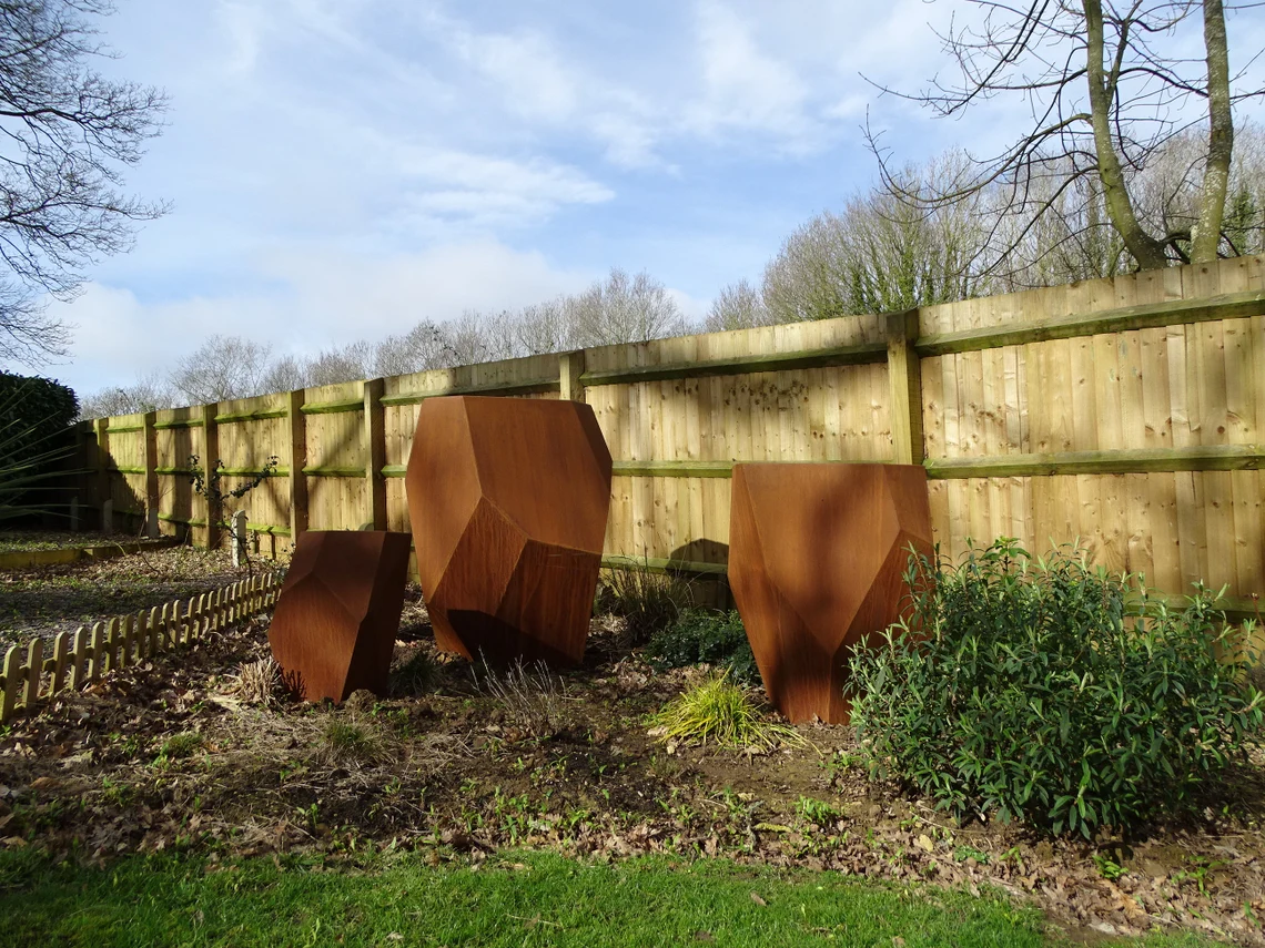 Caldecott Boulder Rock Corten Steel Planter