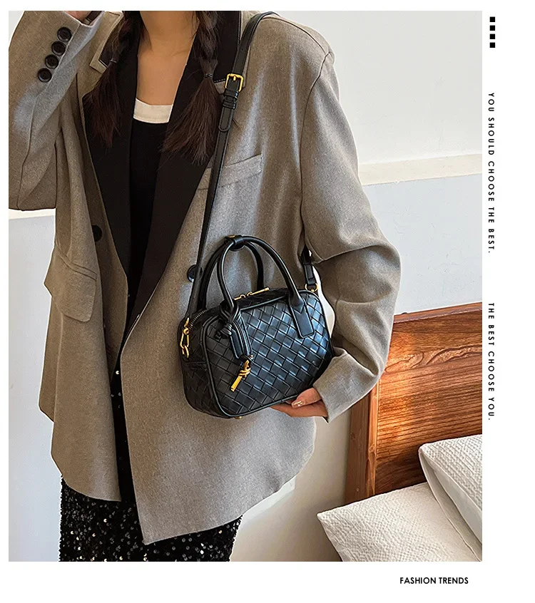 hmqViviiyNSAyin8WuaetxuSbzq15s6yPpxL