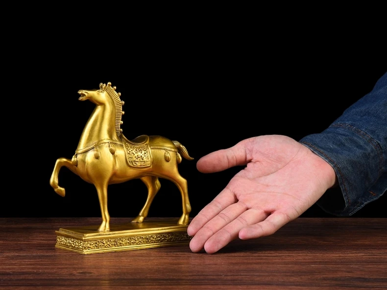 HTB1DMHshkUmBKNjSZFOq6yb2XXaT