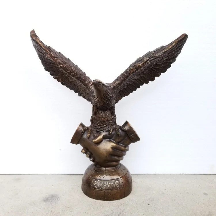 471px-Photograph_of_the_Official_Portrait_of_President_Reagan_and_Vice-President_Bush_-_NARA_-_198518