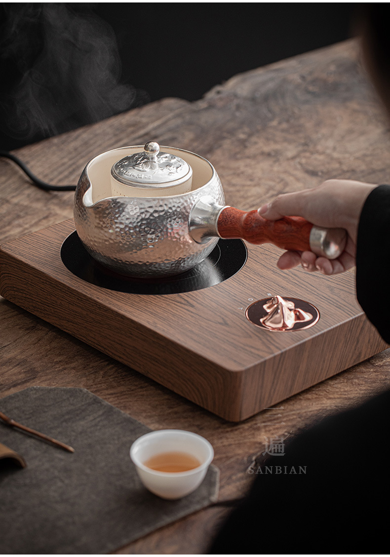 Silver Gilded Side Handle Pot_09.jpg