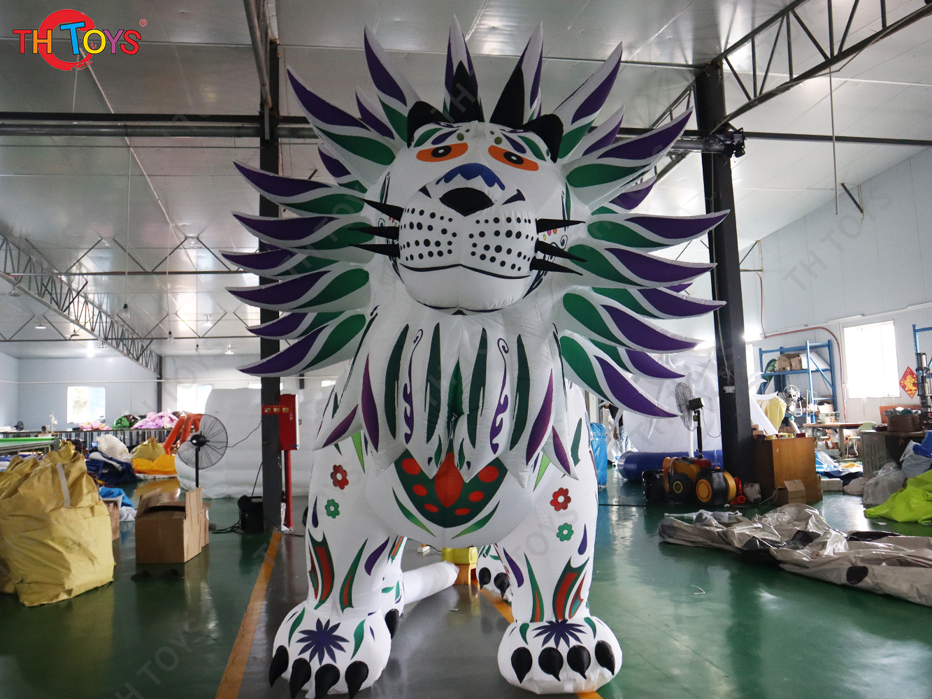 Colorful Giant Inflatable Lion With Led Lights Large Inflatable  Animal Cartoon For Outdoor Advertising