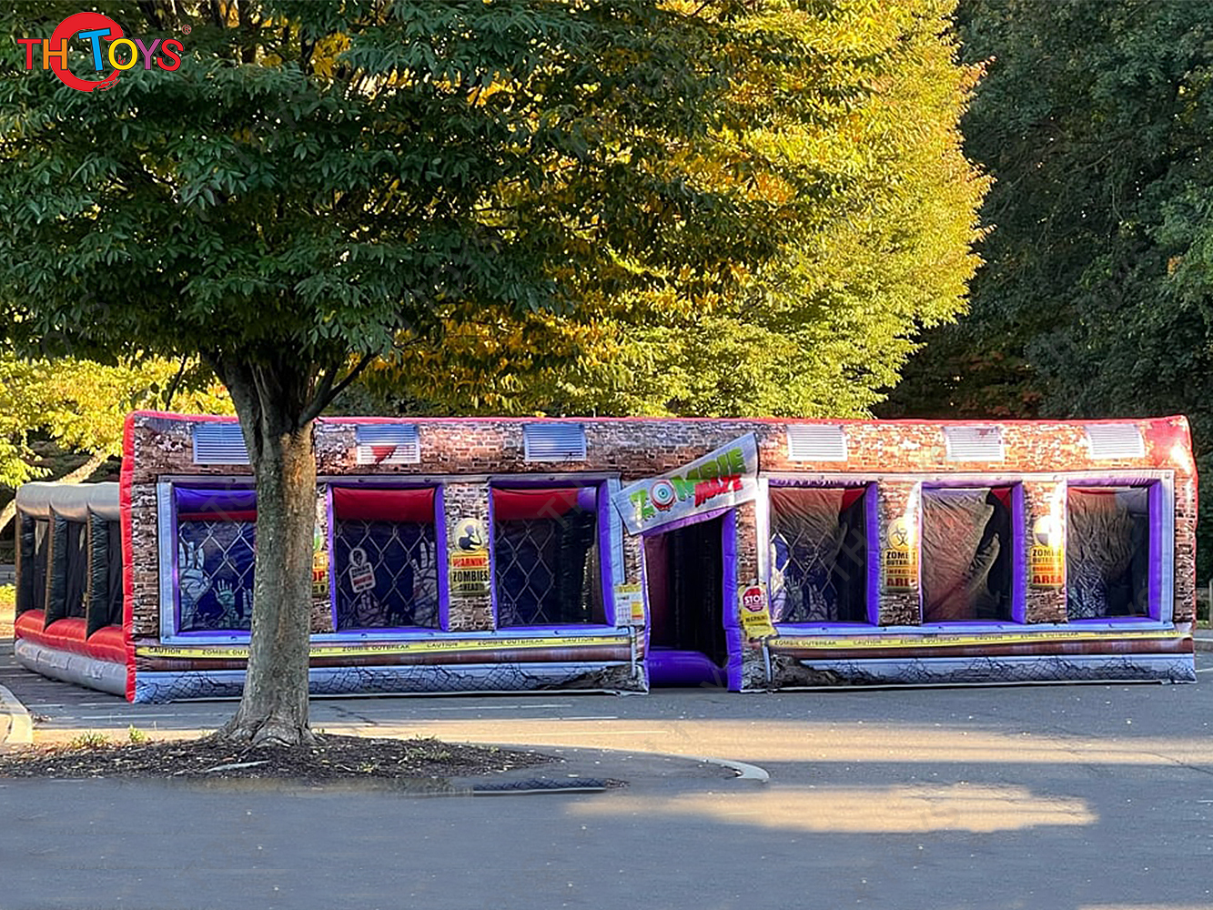 giant inflatable fun house, outdoor portable theme inflatable maze laser tag games arena for Halloween