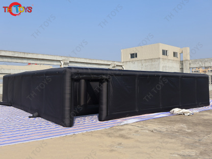 Portable Outdoor Black Haunted House With Roof 10x10m Commercial Inflatable Maze Tag Arena Sport Game for Kids