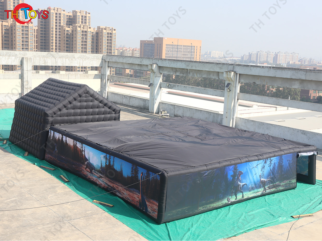 Inflatable dinosaur maze with black tent, customized inflatable obstacle maze laser tag game cube tent