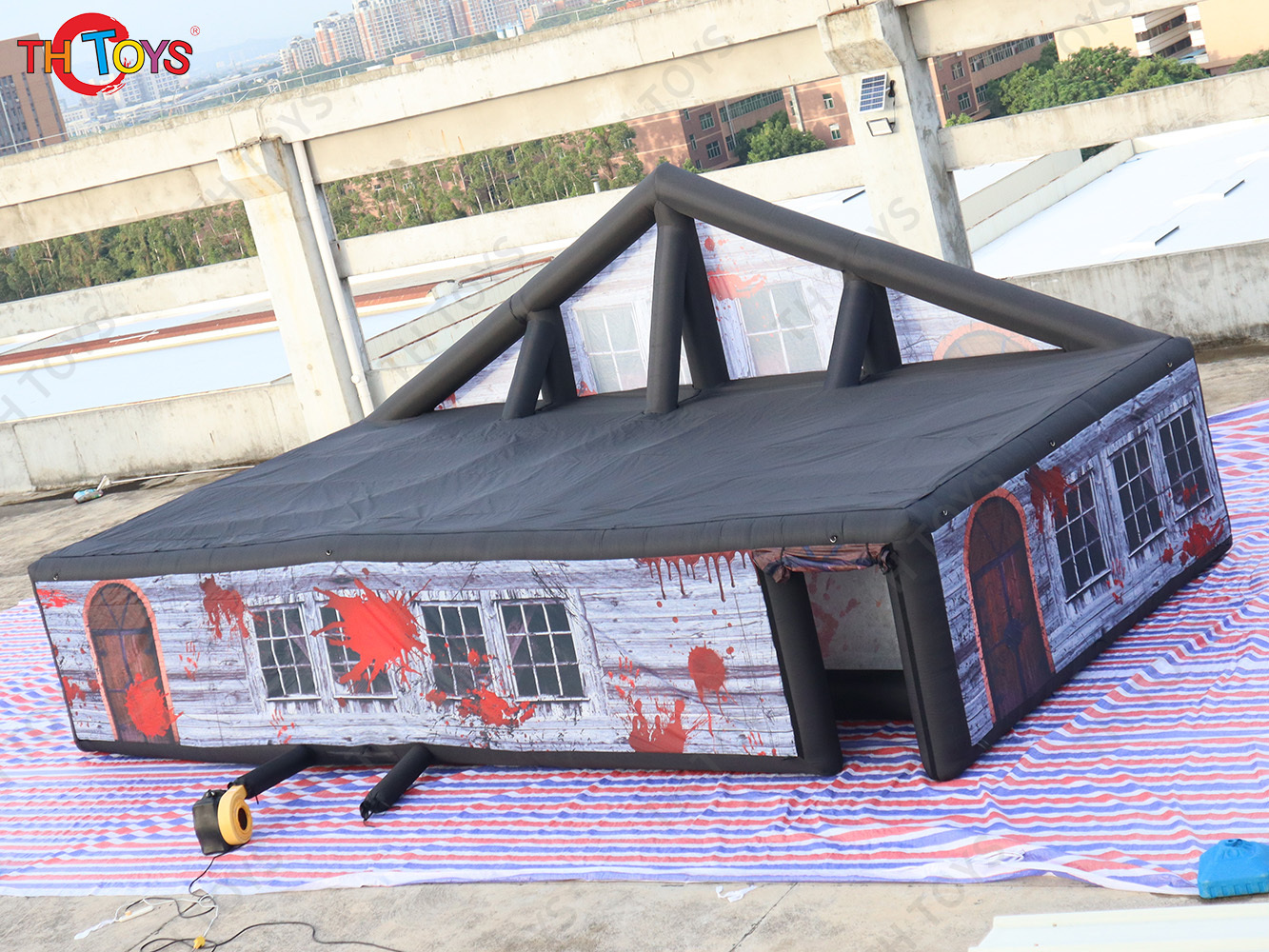 outdoor portable Christmas inflatable maze, Halloween inflatable haunt house Labyrinth maze for kids n adults