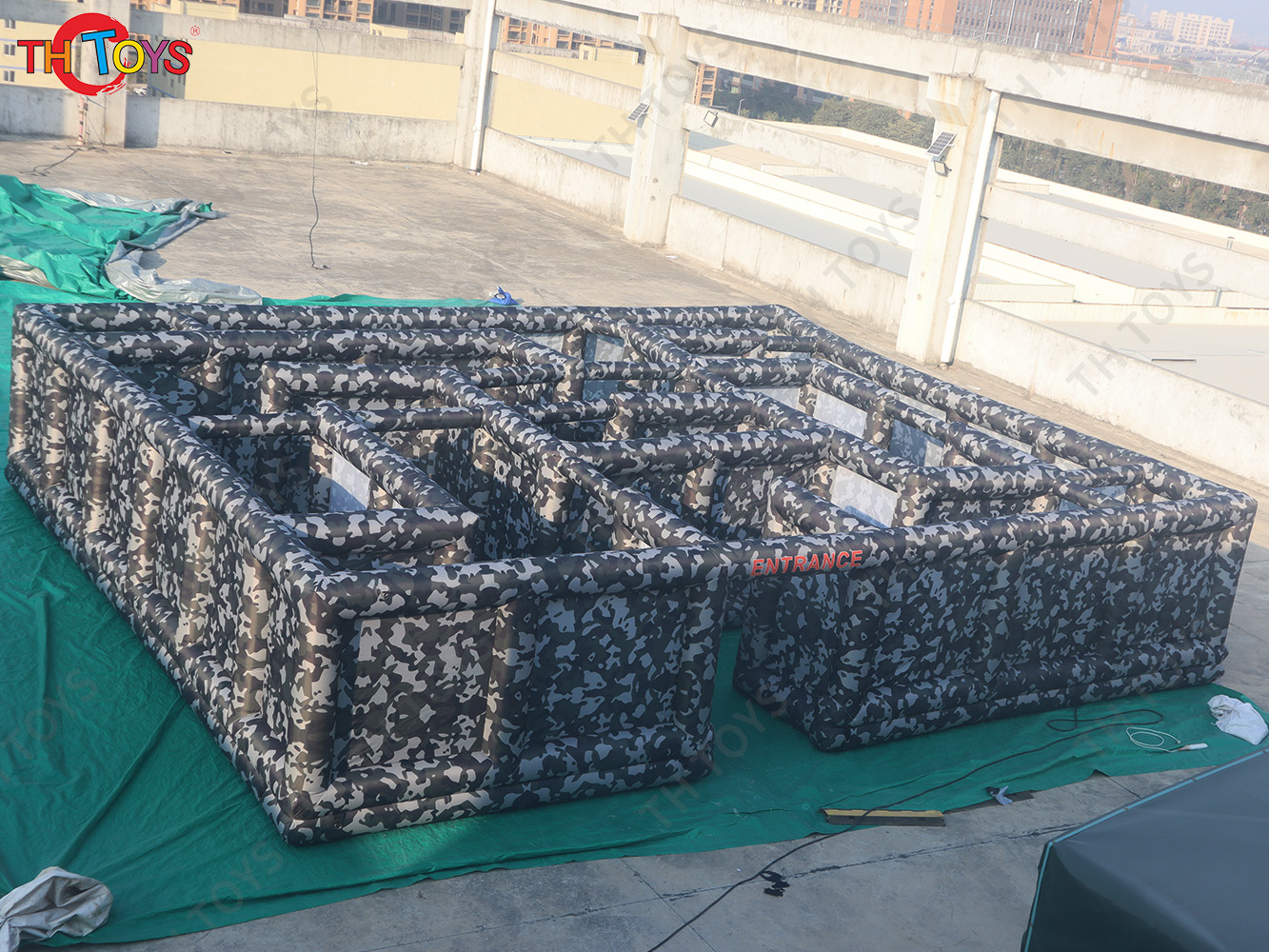 Camouflage Color Outdoor Inflatable laser tag game court, custom inflatable Haunted Halloween Maze