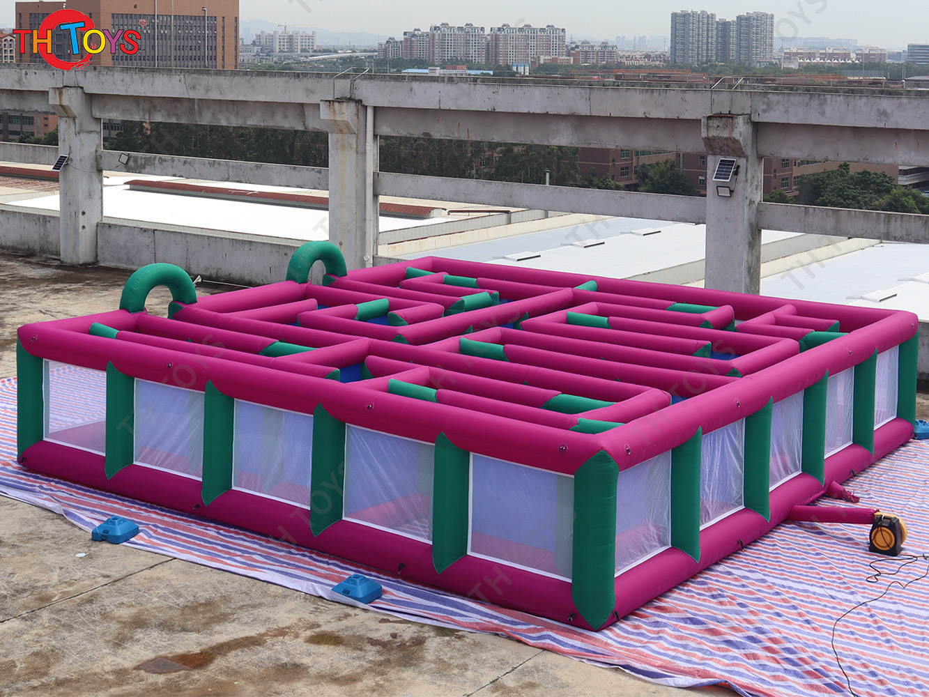 Giant inflatable haunted house, outdoor portable customized inflatable maze tag for Halloween