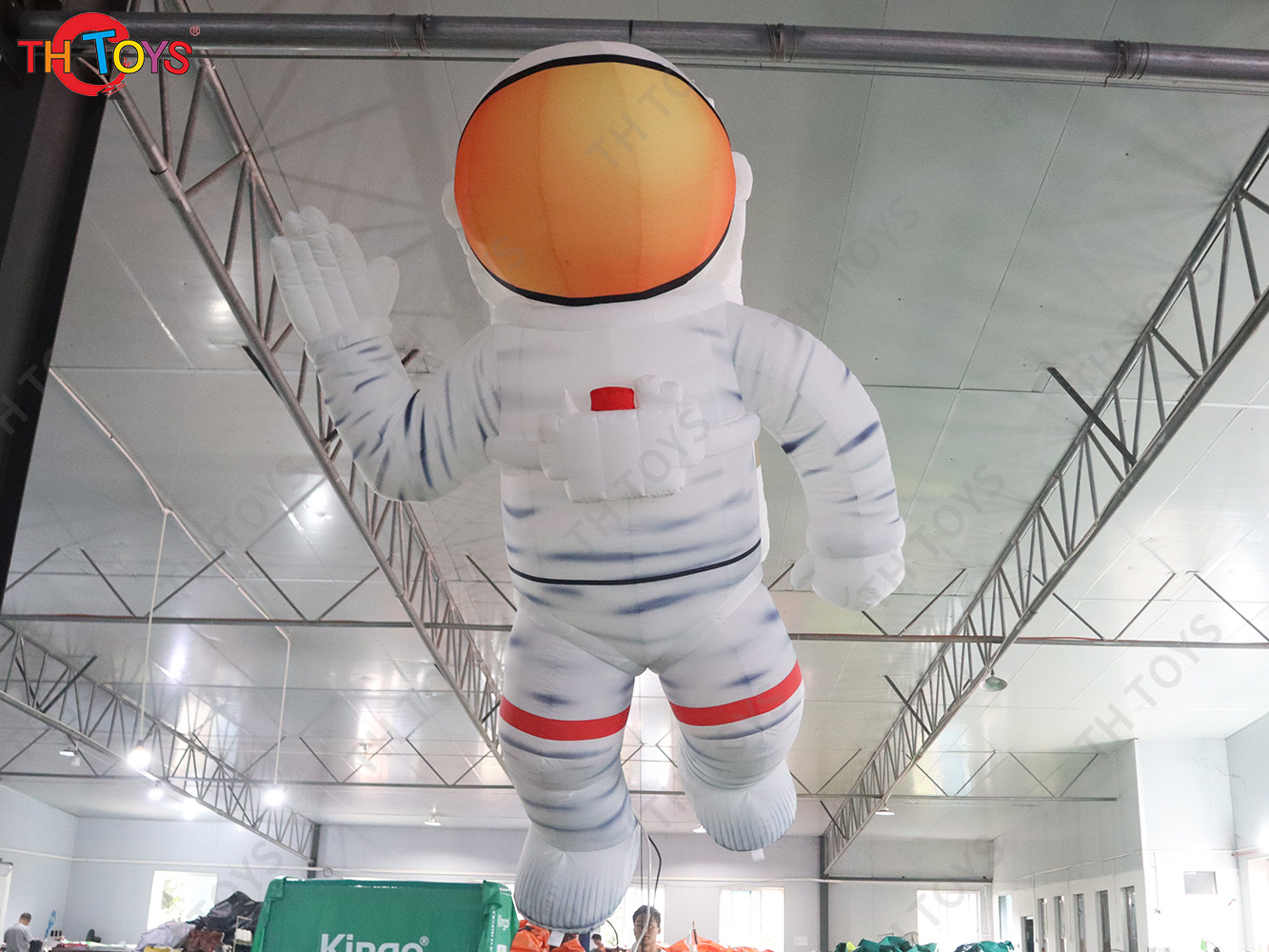 Outdoor Giant Inflatable Spaceman Inflatable Astronaut with led light for advertising