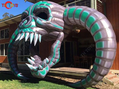 Giant hanging Inflatable Skull Skeleton Head for Yard Halloween Party Decoration