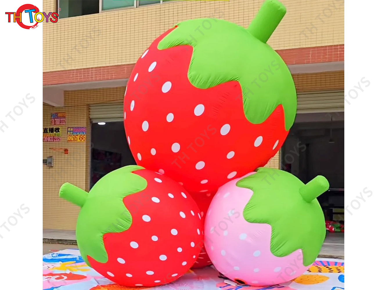 Giant Inflatable Strawberry Balloon 3D Blow Up Strawberry Inflatables Air Balloon for Stage Decoration