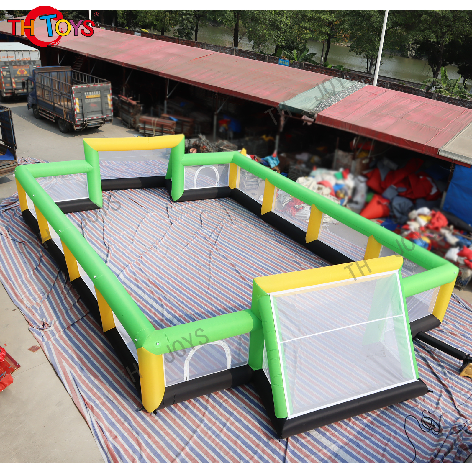 Inflatable Court-04