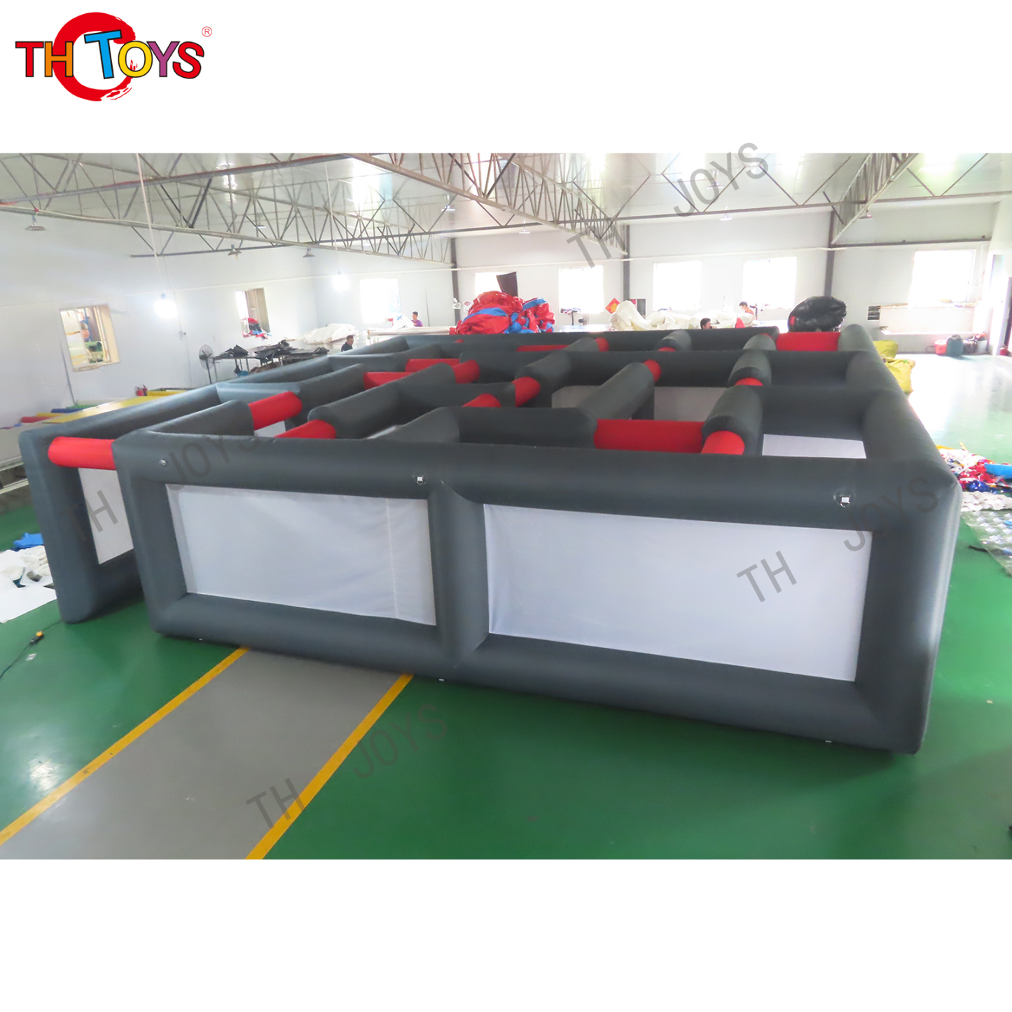 Inflatable Maze07