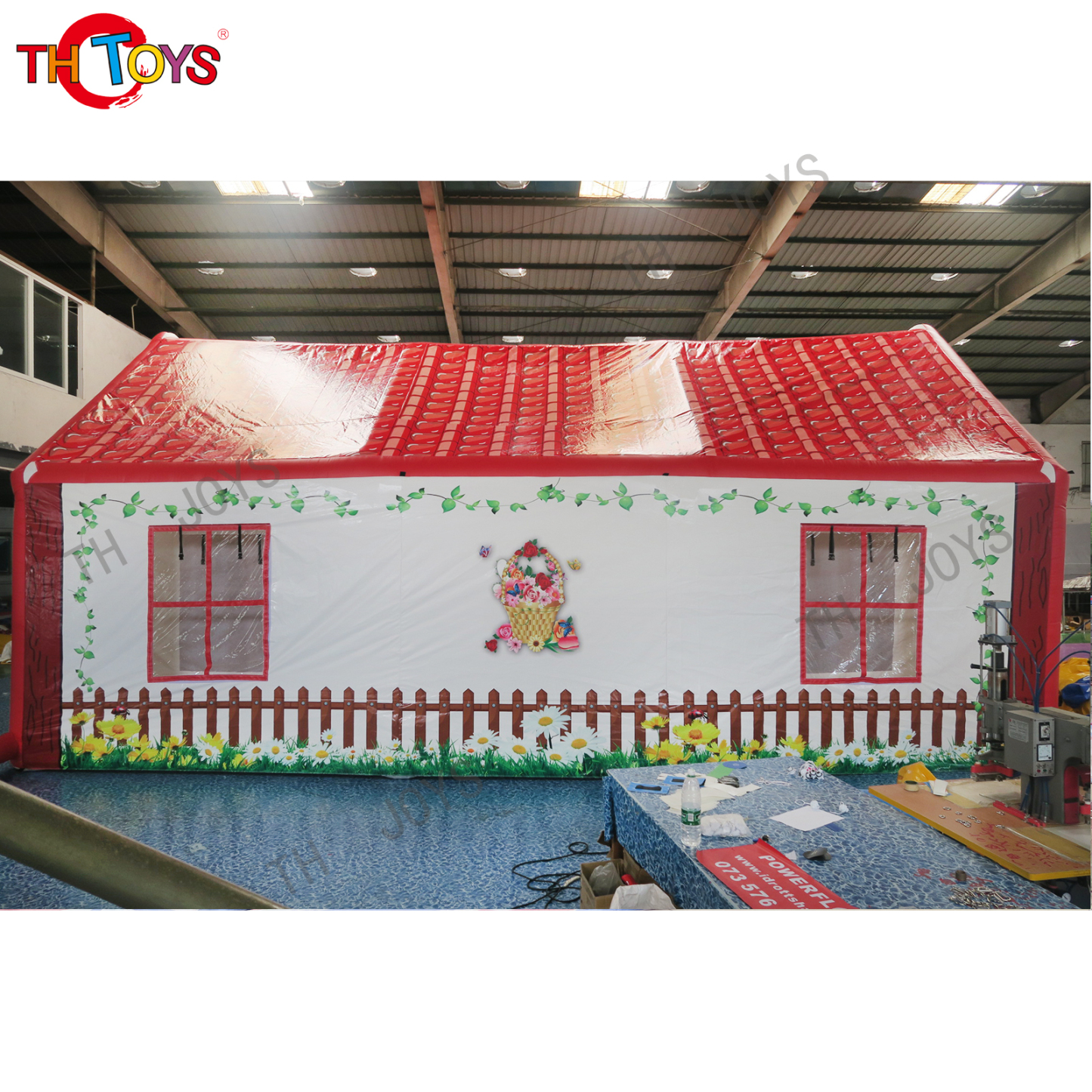 Inflatable Pub06