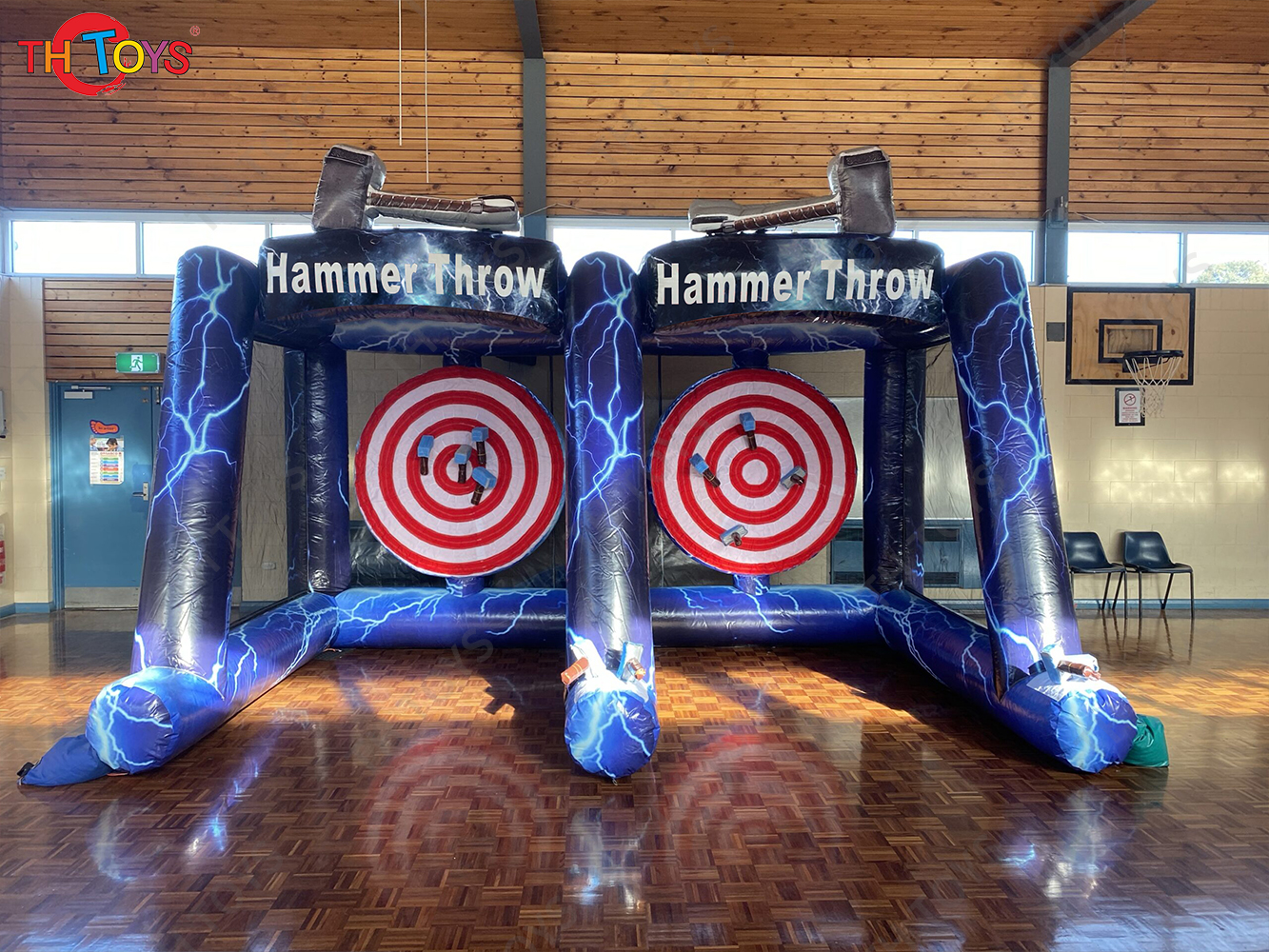 Outdoor axe/hammer throwing game, PVC customized inflatable axe dart sport games for sale