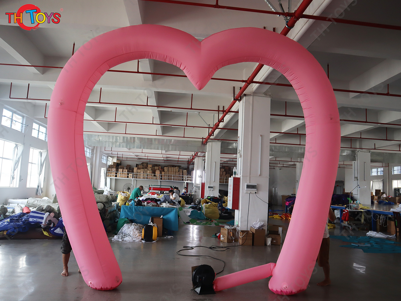 Inflatable White Heart-shaped Welcome Arch with LED light for Wedding Decoration