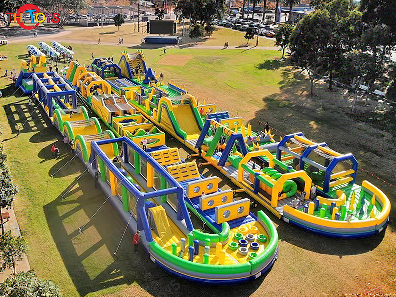 50mL Giant Running Tunnel Big Inflatable Obstacle Course Bounce House For Outdoor fun play