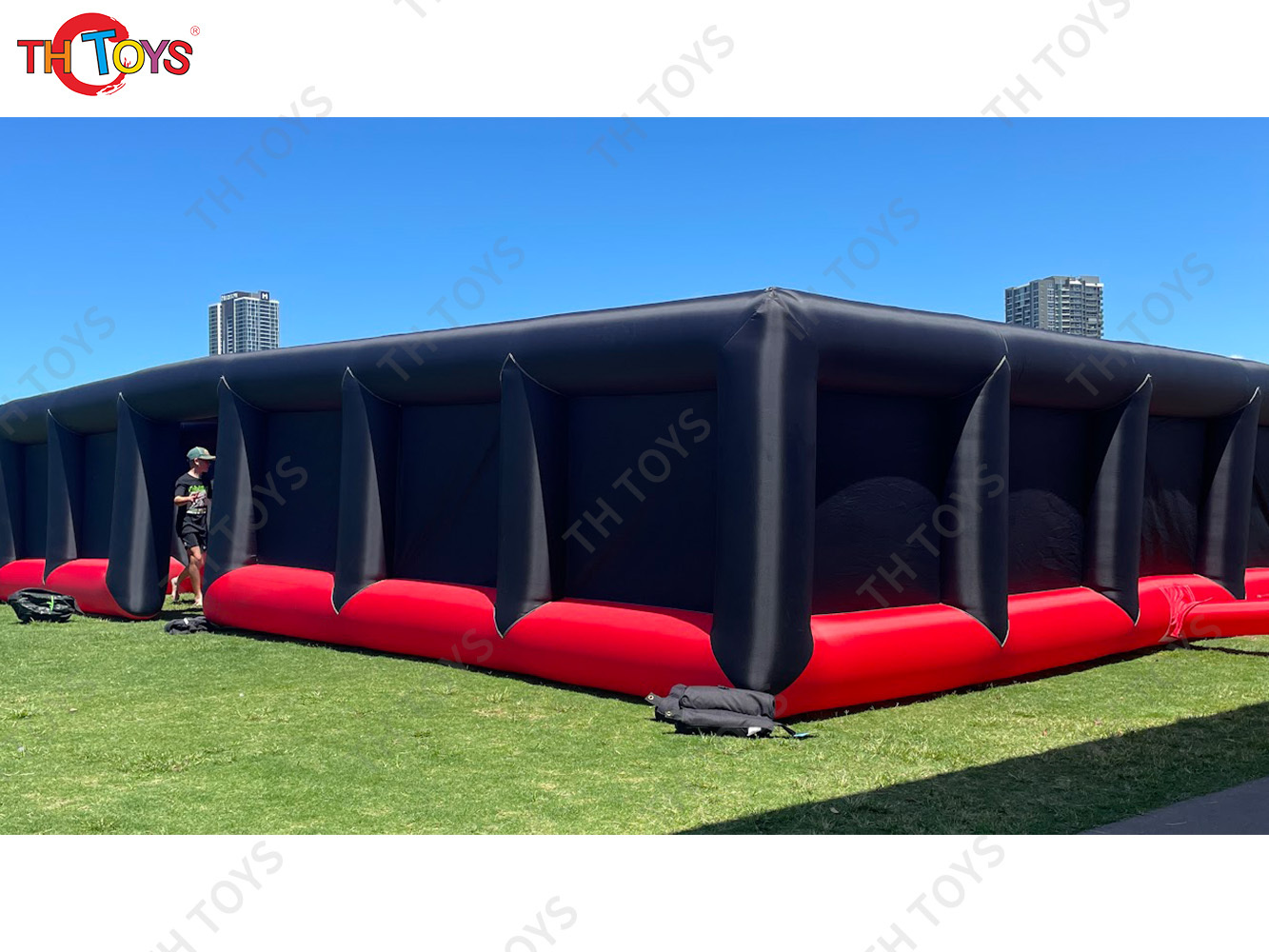Portable Outdoor Black Haunted House With Roof 10x10m Commercial Inflatable Maze Tag Arena Sport Game for Kids