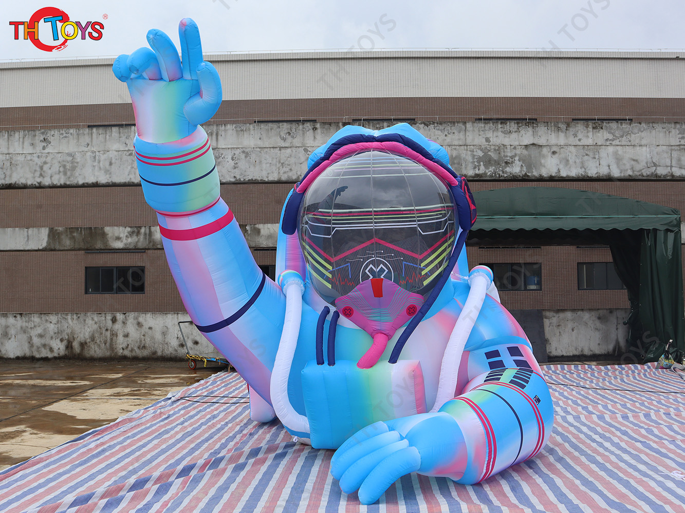 Outdoor Advertising Inflatable Astronaut With LED Light, full printing Inflatable Astronaut model