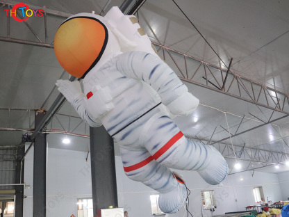 Outdoor Giant Inflatable Spaceman Inflatable Astronaut with led light for advertising