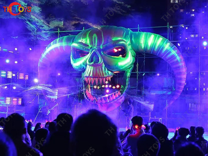 Giant hanging Inflatable Skull Skeleton Head for Yard Halloween Party Decoration
