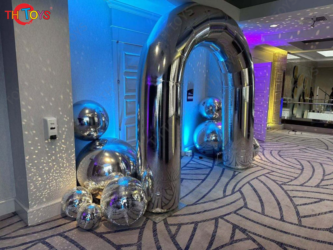 Commercial Silvery Inflatable Mirror Arch Beautiful Golden Inflatable Wedding Arch For Decoration Holiday Carnival Event