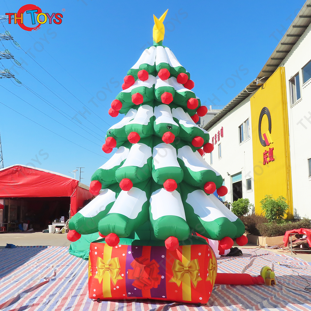 Giant outdoor inflatable green Christmas tree with gift boxes advertising for yard decoration holiday and NewYear events