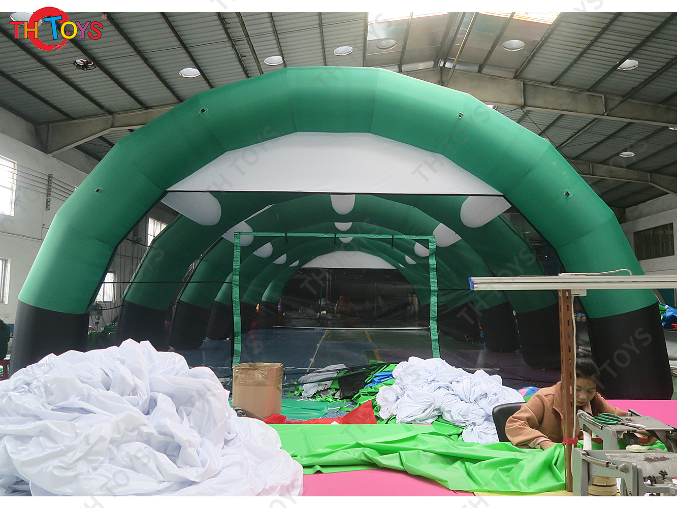 Outdoor Sports Inflatable Paintball Arena / Inflatable CS Paintball Bunker Field Marquee Tent