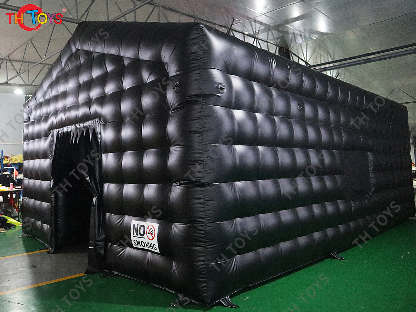Black Inflatable Nightclub Tent with Disco Light N Fog Machine Portable Carnival Inflatable Party Tent House