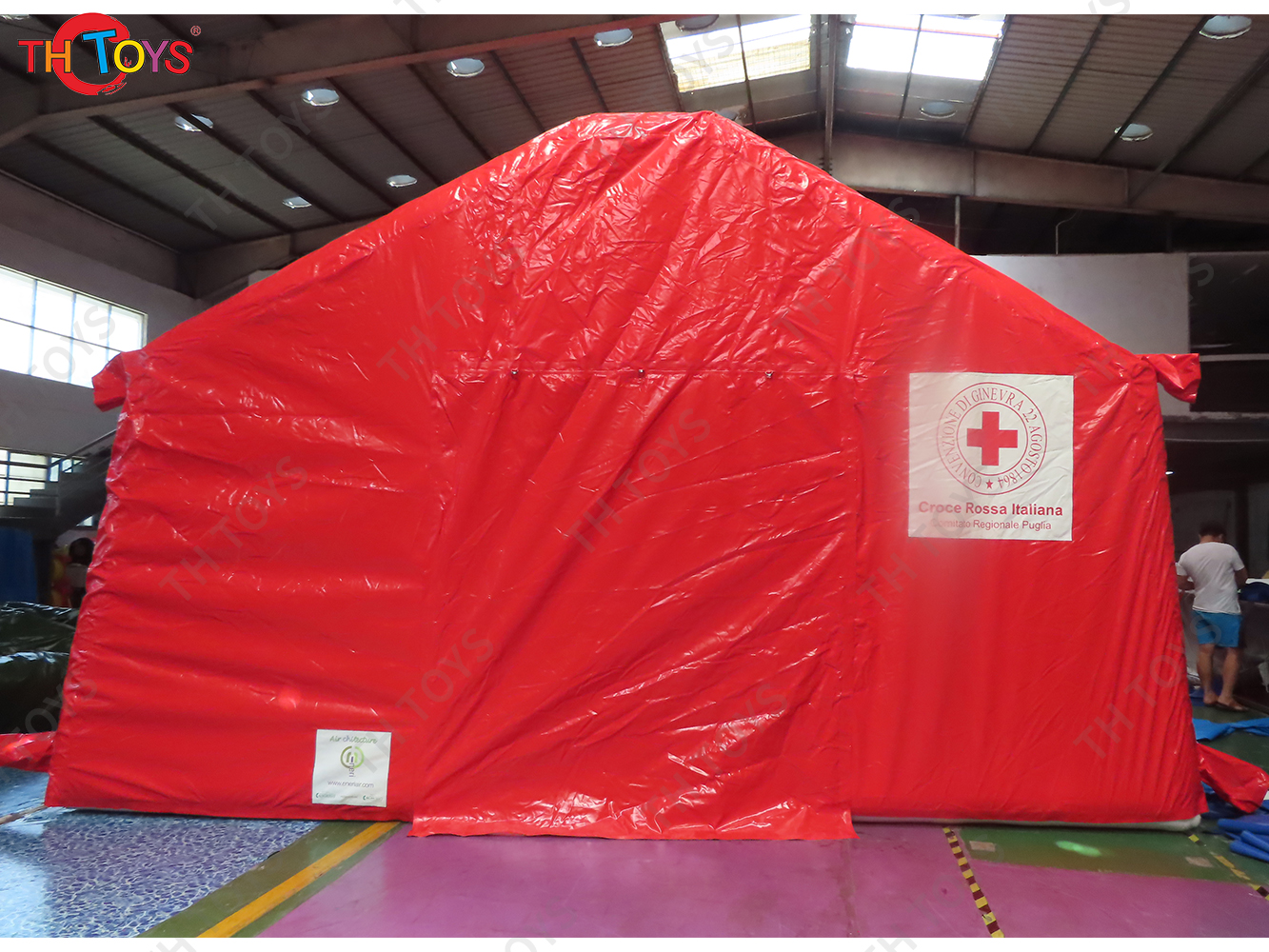 Portable airtight inflatable tent, outdoor customized inflatable hospital medical tent for sale
