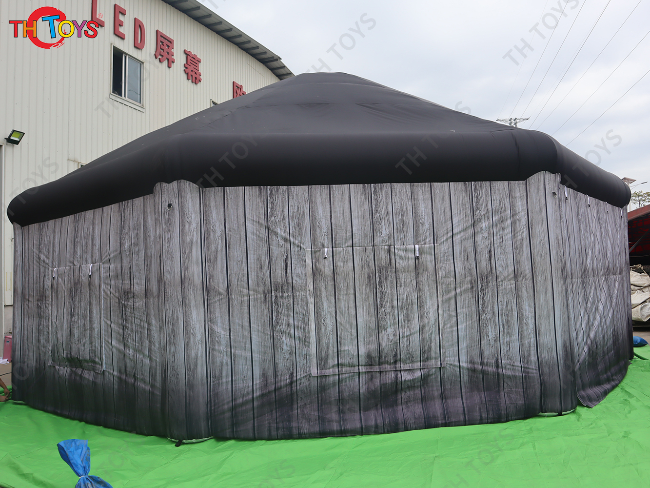Inflatable Hut Tent Bar Pub Room Inflatable Irish Pub Lawn Tent for Party with Digital Printing