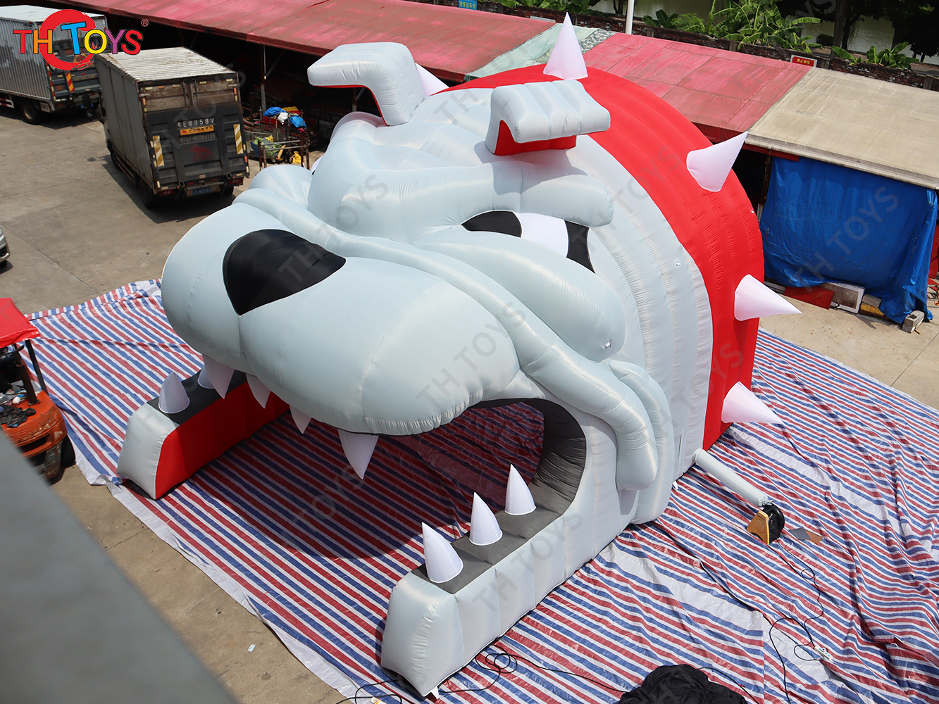 7.5x6x4.8m Red Shar Pei Dog Tunnel Tent Commercial Portable Inflatable Stage Tent for Sale