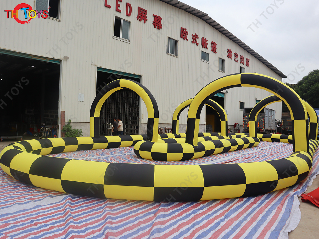 Inflatable Rrch Race Track Bumper Car Didi Cars Racing Arena