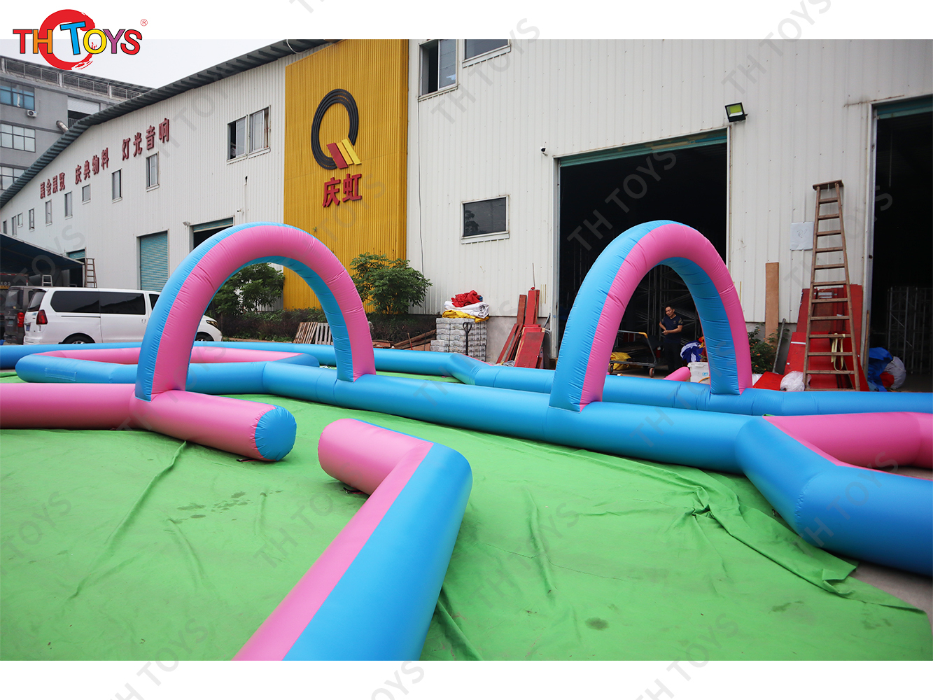 New inflatable go kart race track inflatable zorbball race track, inflatable bumper cars racing track