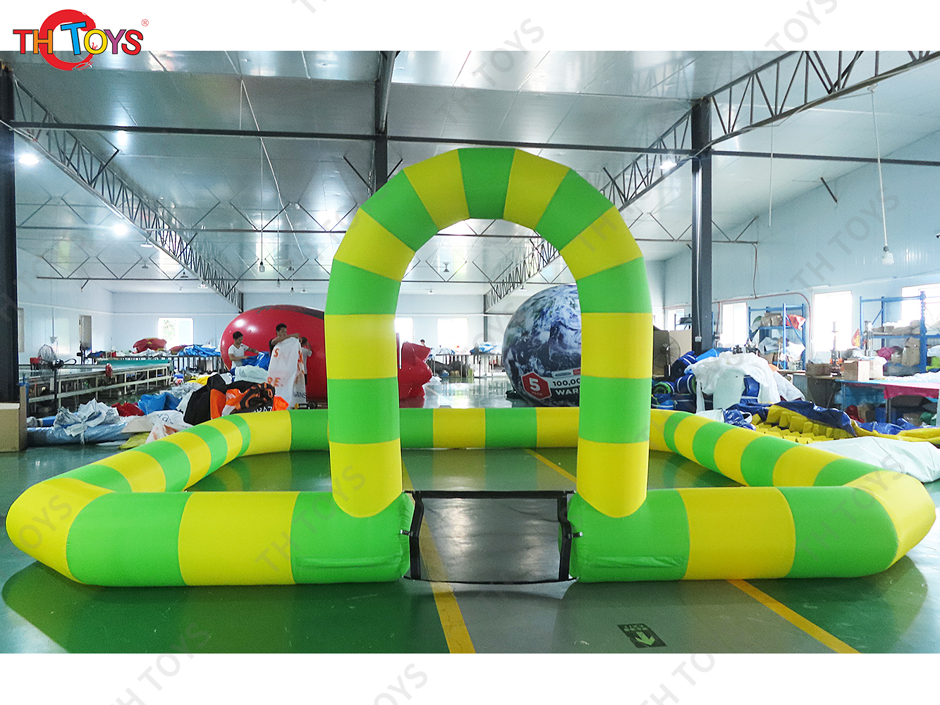 Portable Giant Inflatable Bumper Car Track Go Kart Race Track Custom M