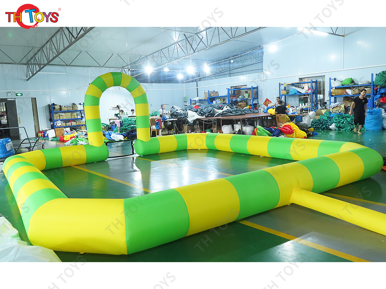Portable Giant Inflatable Bumper Car Track Go Kart Race Track Custom Made