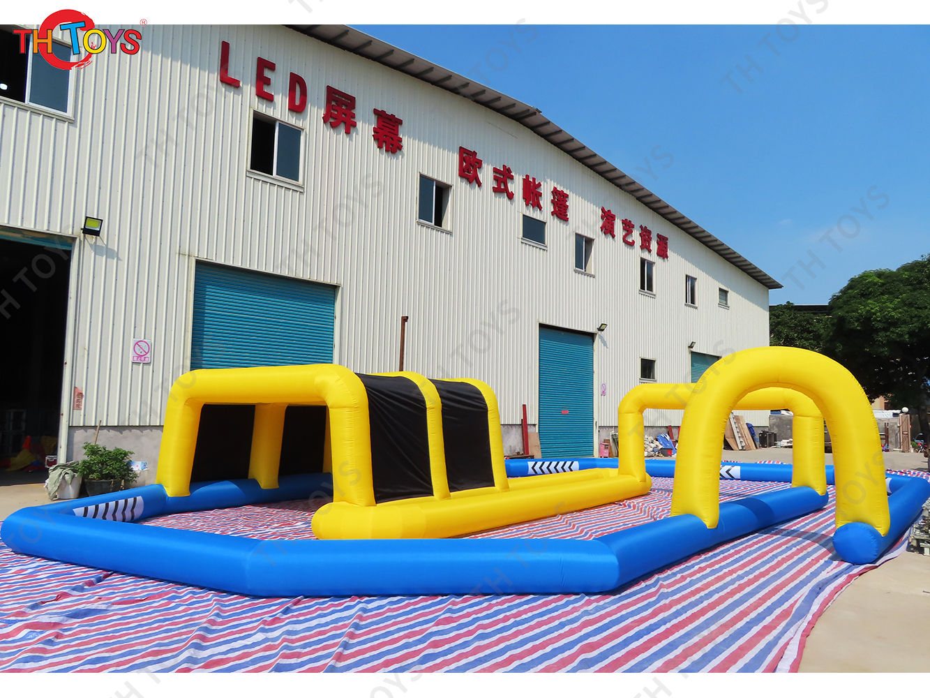 Commercial inflatable kart race track, oxford cheap inflatable go kart racing track/zorb ball air track