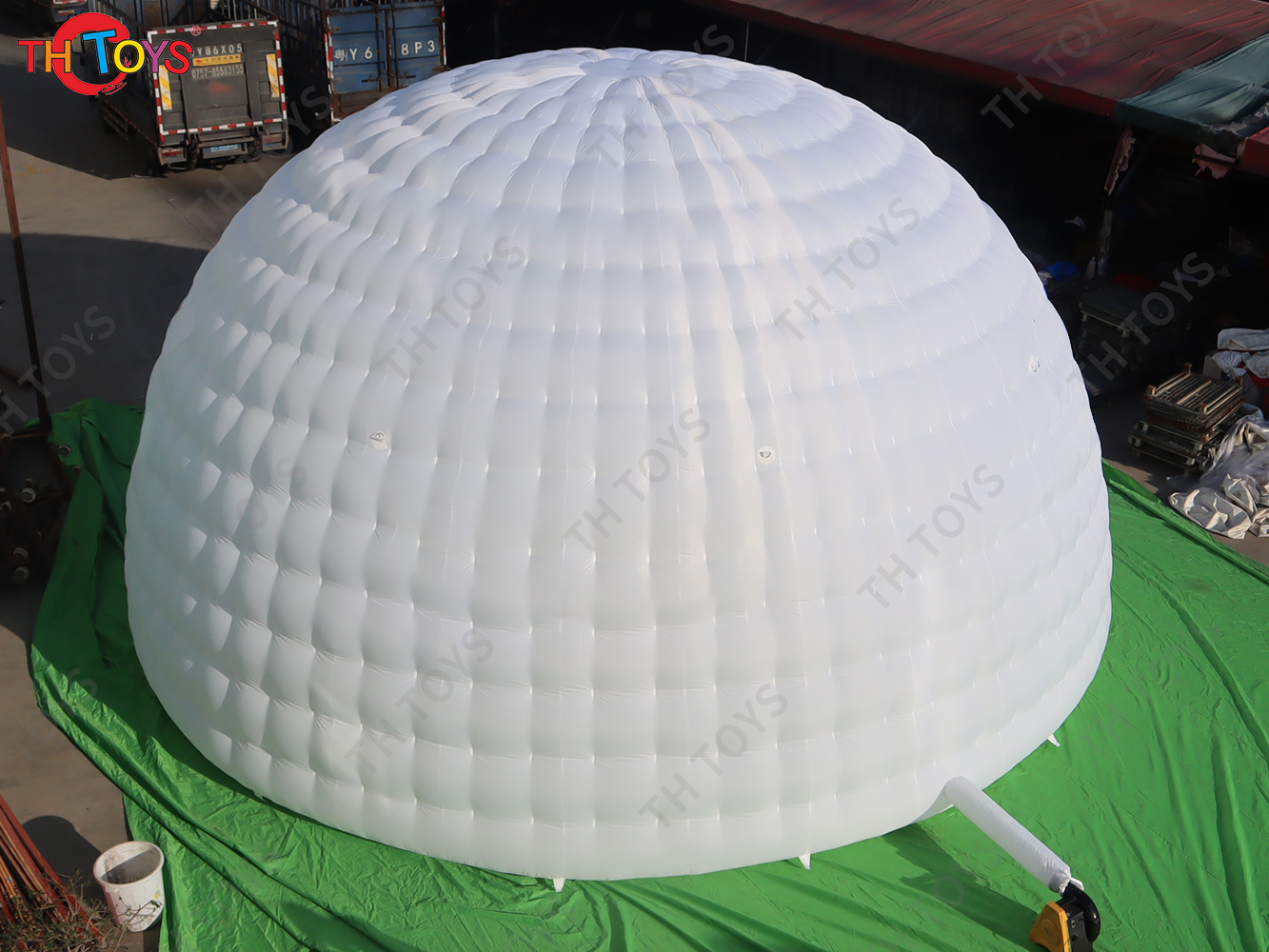 Inflatable club16