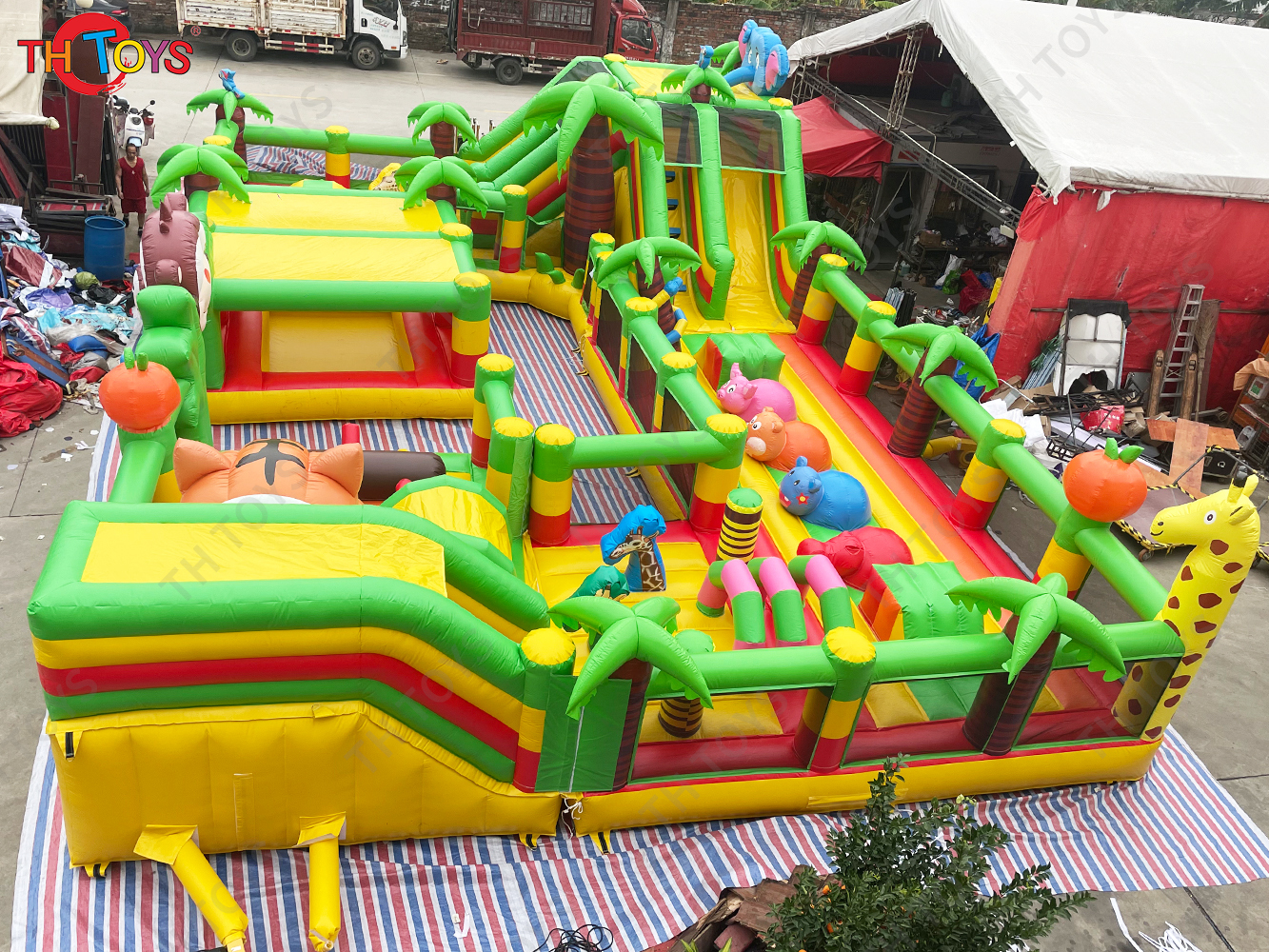 15x10m Giant Inflatable Toys hüpfburg Bouncer Playground Zoo Themed Bouncy Castle with Slide and Obstacles for Sale