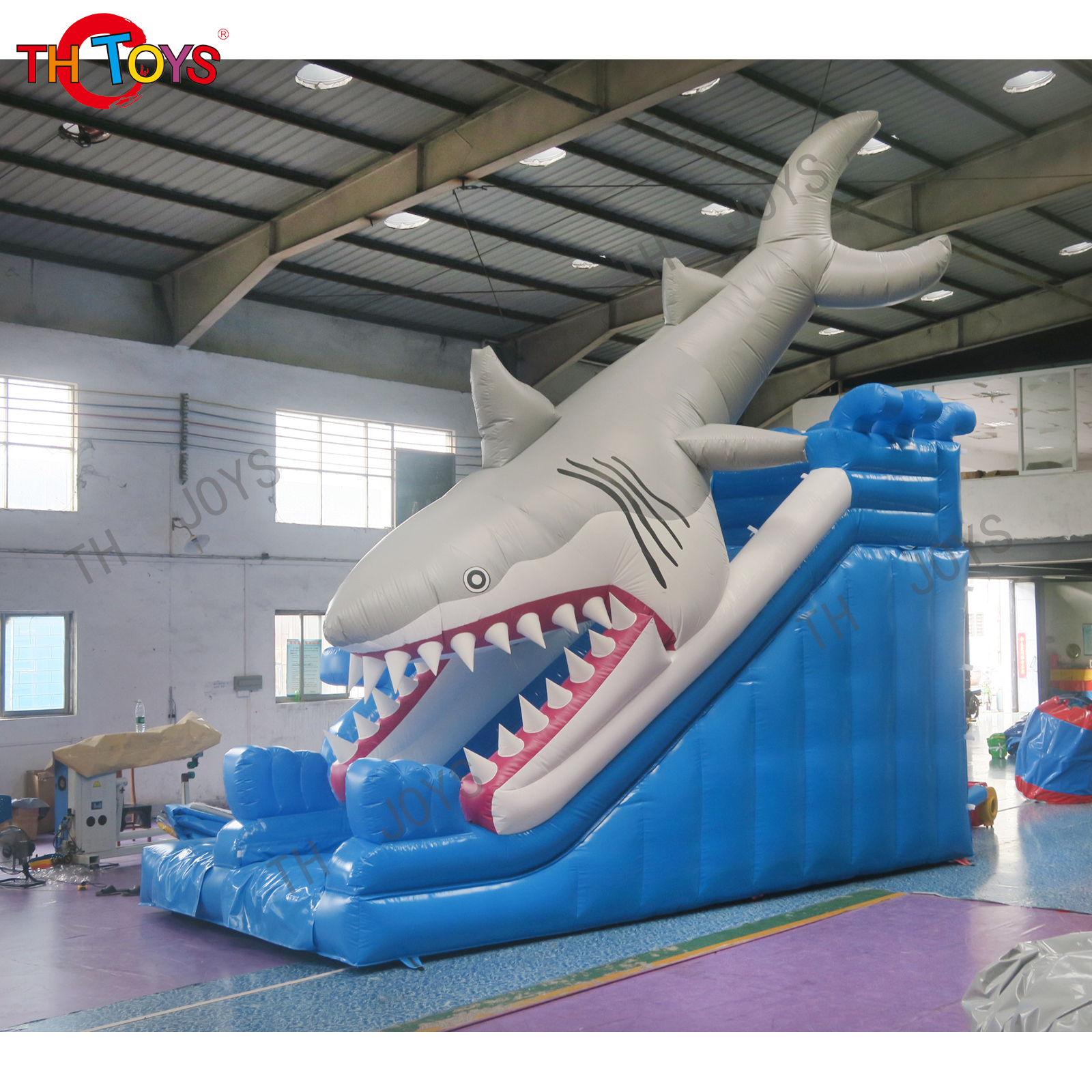 Inflatable slide-6