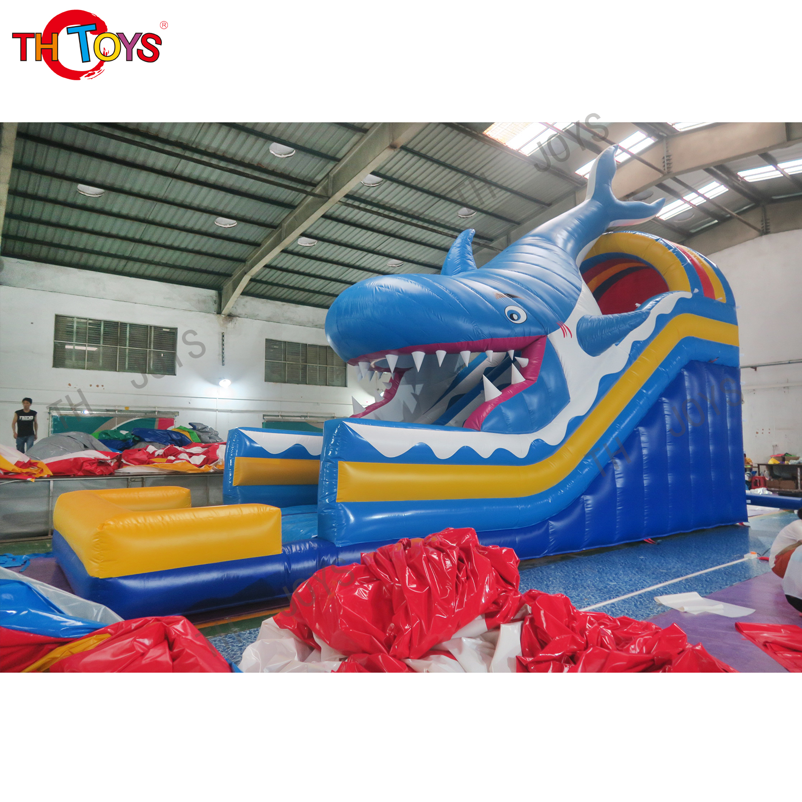 Inflatable slide-7