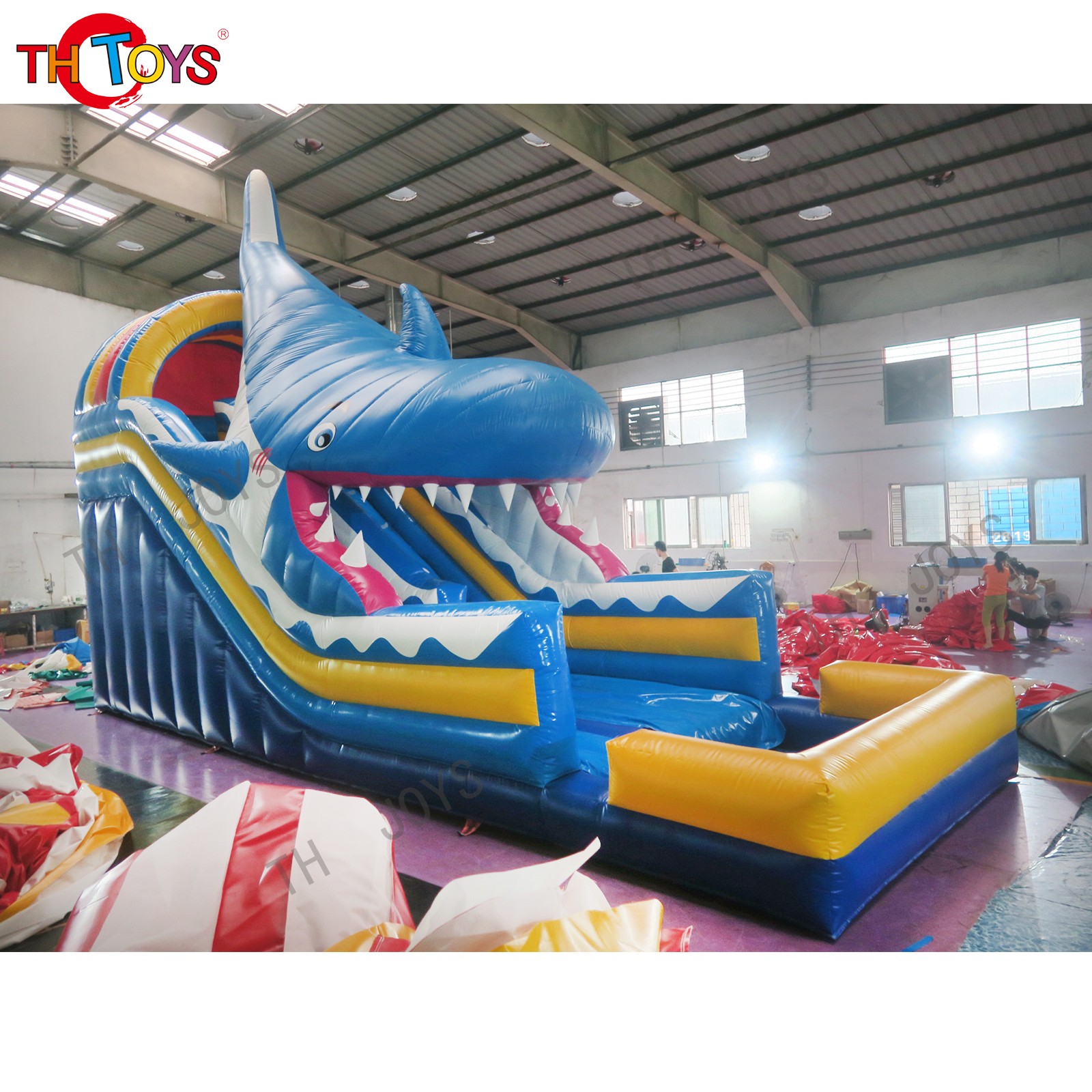 Inflatable slide-7