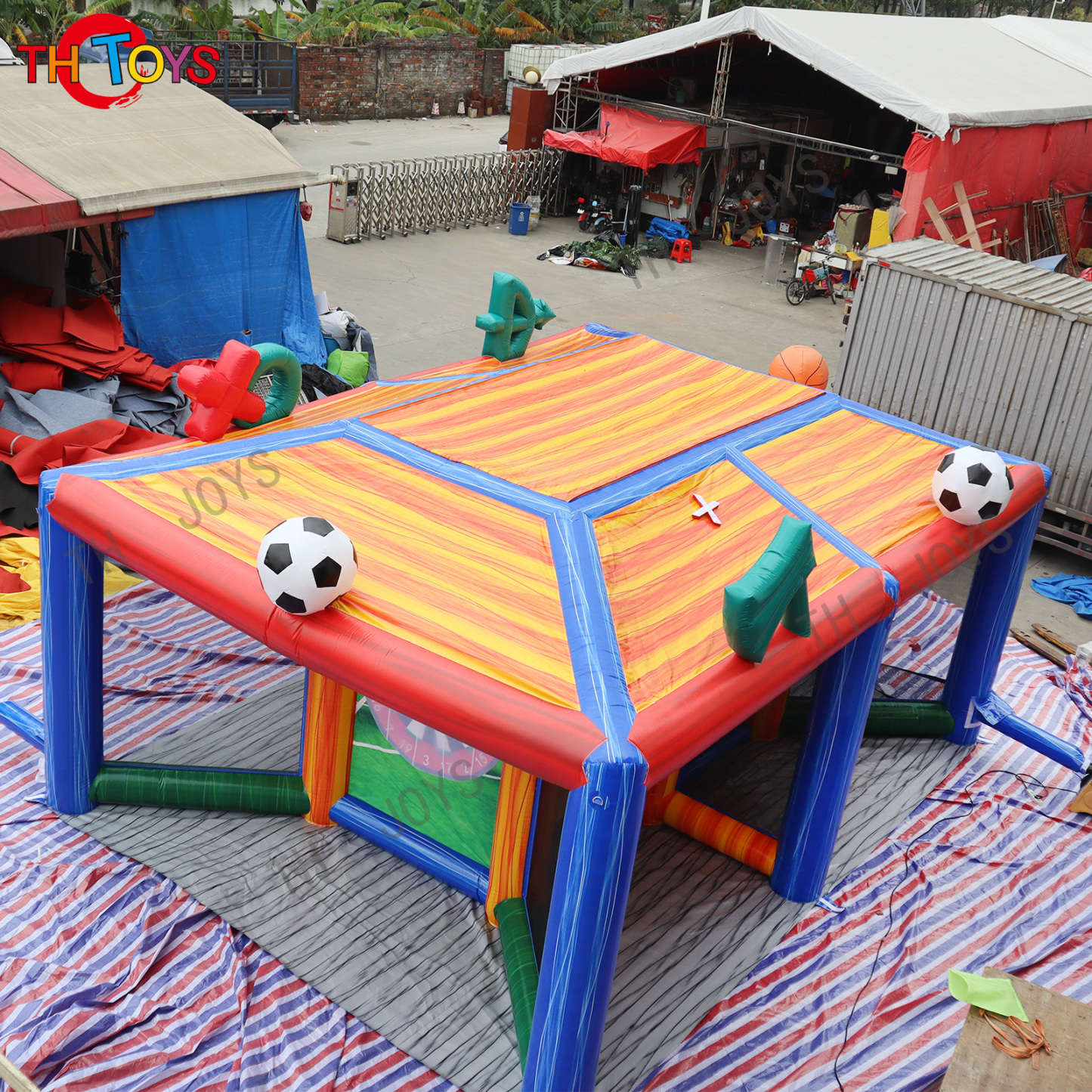 outdoor funny inflatable carnival sport game with customized design