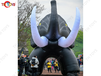 7x5x5m Inflatable Mammuth Tunnel Arch Inflatable Animal Helmet Entrance Tunnel For Sports Events