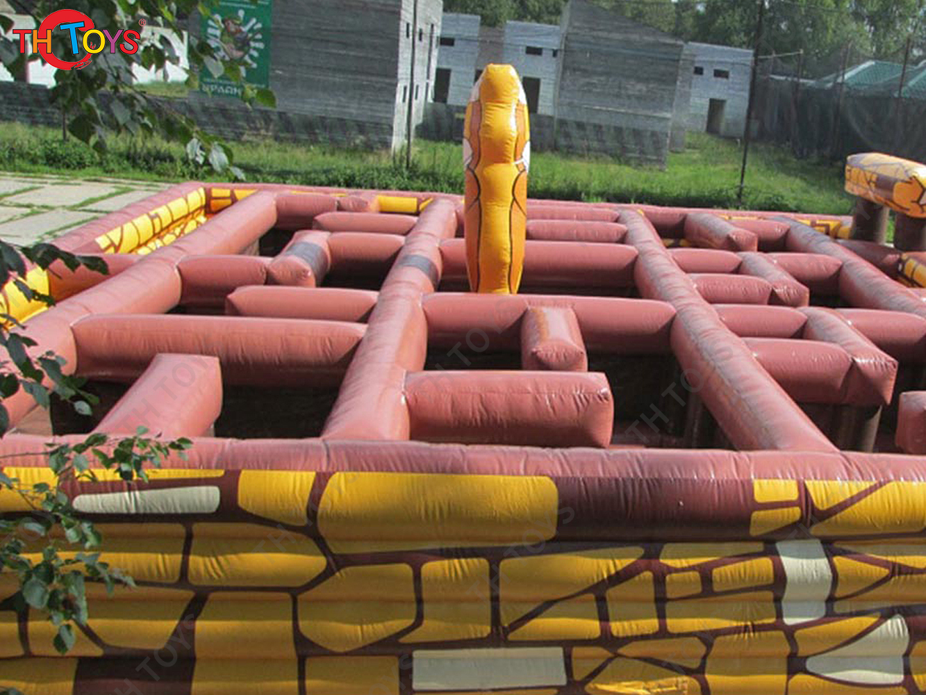 Giant Inflatable Labyrinth Obstacle Courses, Inflatable Animal Jungle Maze laser tag game arena for sale