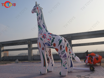 Colorful Giant Inflatable Giraffe With Led Lights Large Inflatable  Animal Cartoon For Outdoor Advertising
